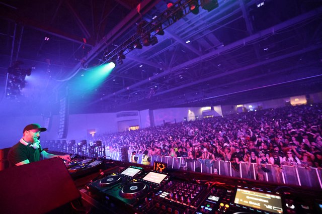 DJ Commands Massive Crowd at Wobbleland 2026