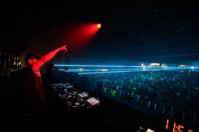 DJ Commands the Crowd at Wobbleland 2026