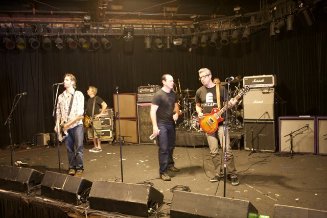 Bad Religion Rocks The Glasshouse in 2007