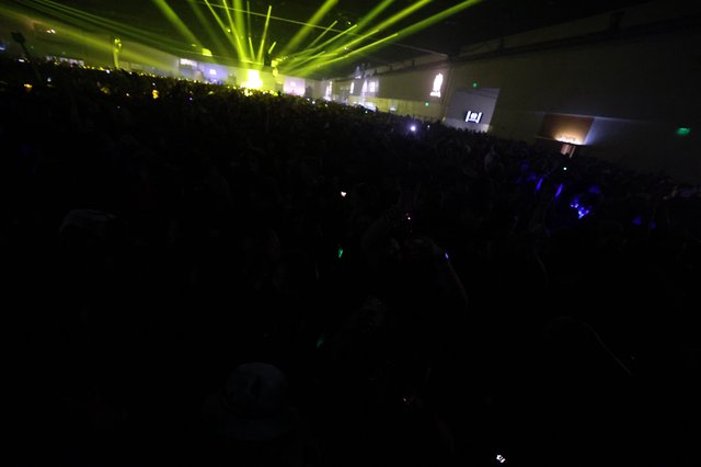Laser Light Show Electrifies Wobbleland 2026 Crowd