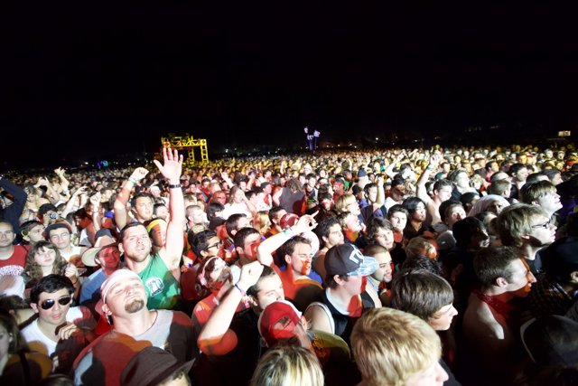 Hands Up! Crowds go wild at 2011 Coachella Festival
