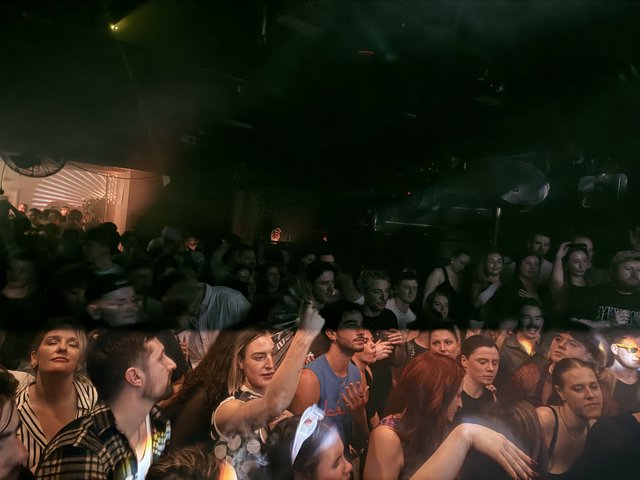 Immersive Concert Experience in London Venue