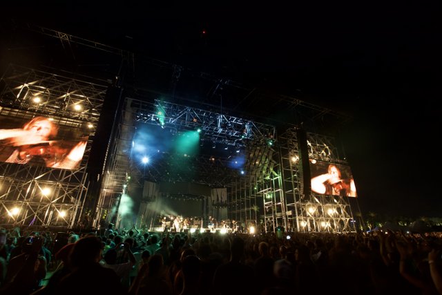 Coachella 2011: A Rocking Night under the Starry Sky