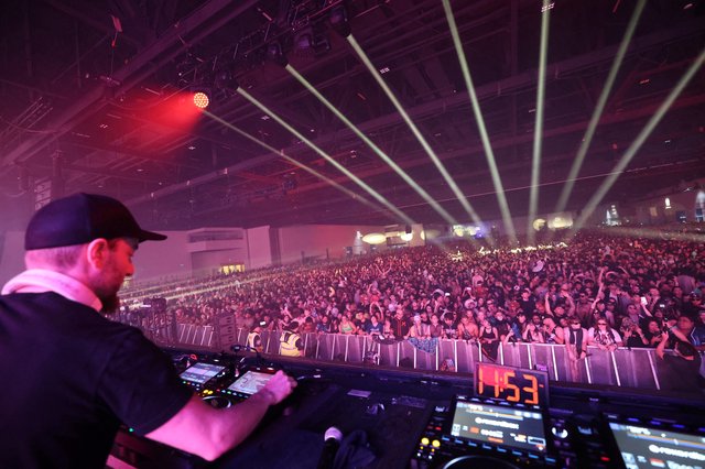 DJ Commands Massive Crowd at Wobbleland 2026