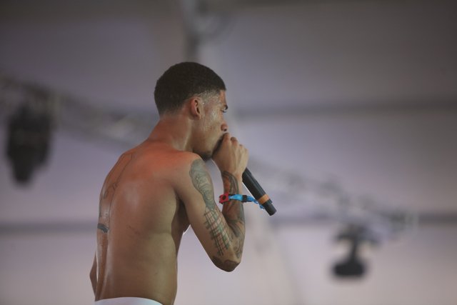 Tattooed Vocalist Rocks Coachella Stage
