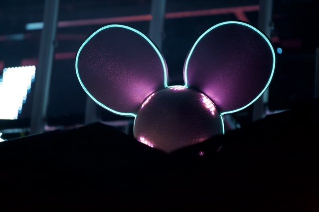 Neon Mouse Head with Glowing Eyes