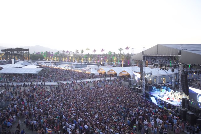 Massive Crowd Thrills to Live Music at Coachella Festival