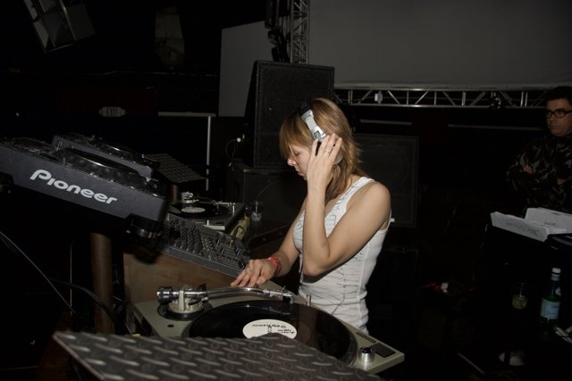 DJ Diva in Action