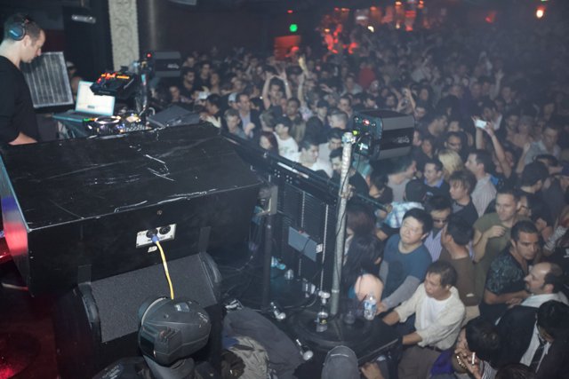 DJ Sasha rocks the Sierra Madre crowd