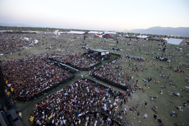 Coachella 2011: Music Fans Unite