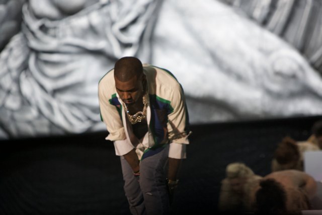 Kanye West Rocks the 2012 Grammy Awards