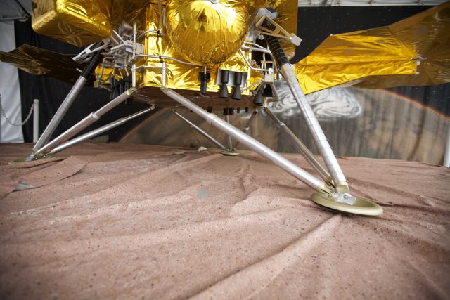 The Golden Mars Lander