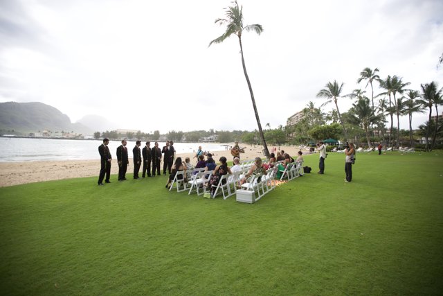 A Serene Wedding by the Hawaiian Waters