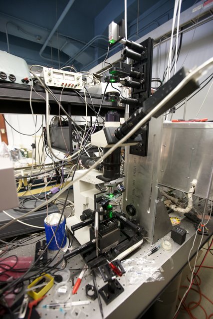 Advanced Wiring Machine in Caltech Nano Lab
