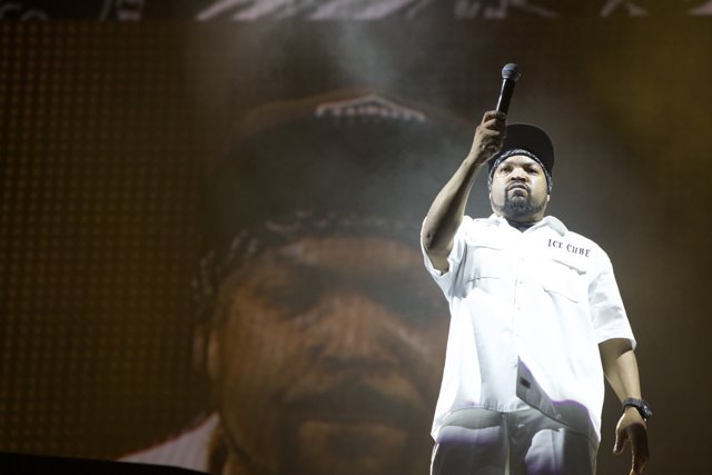 Ice Cube Rocks O2 Arena in London