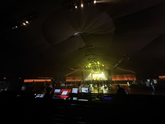 Electric Echoes in Indio
