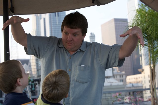 Dad Tells Animated Story to Captivated Kids