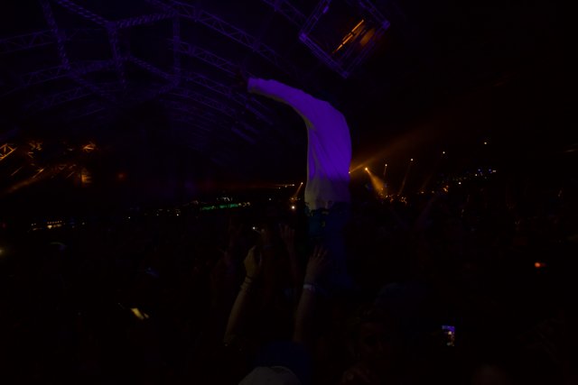 Lighting up the Crowd