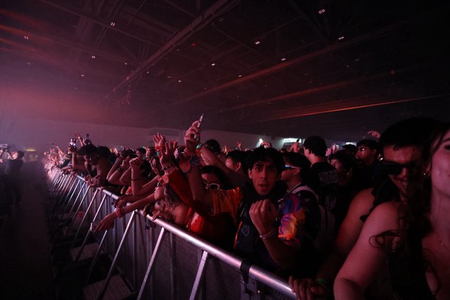 Electric Crowd Surges at Wobbleland 2026 Festival