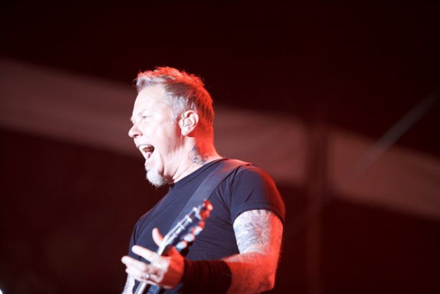 Metallica's James Hetfield rocks the crowd