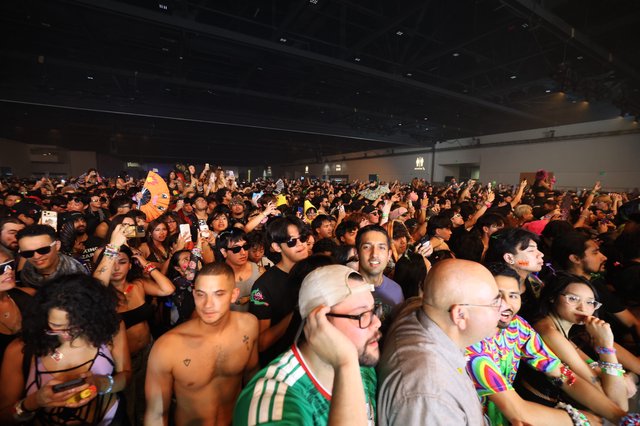 Massive Indoor Crowd Electrifies Wobbleland Festival 2026