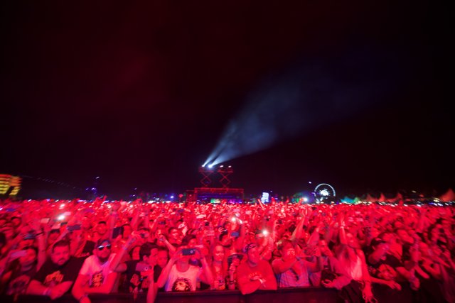 Red Lights and Rockin’ Crowds at Coachella