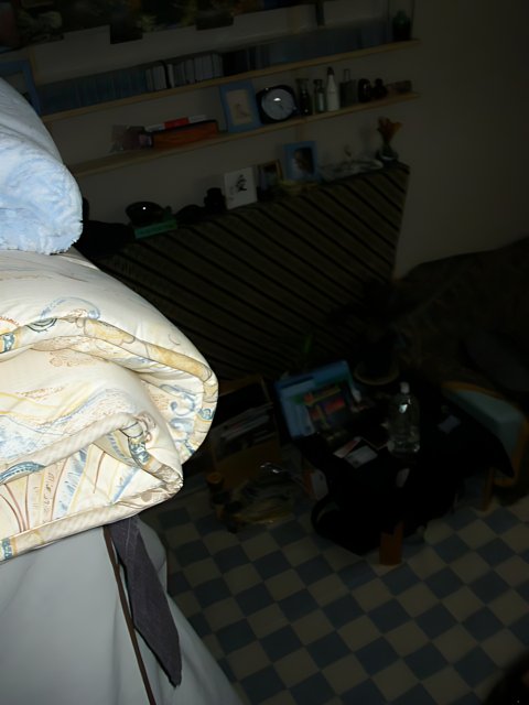 Cozy Bedding for a Dorm Room