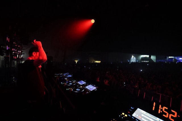 DJ Commands the Crowd at Wobbleland 2026