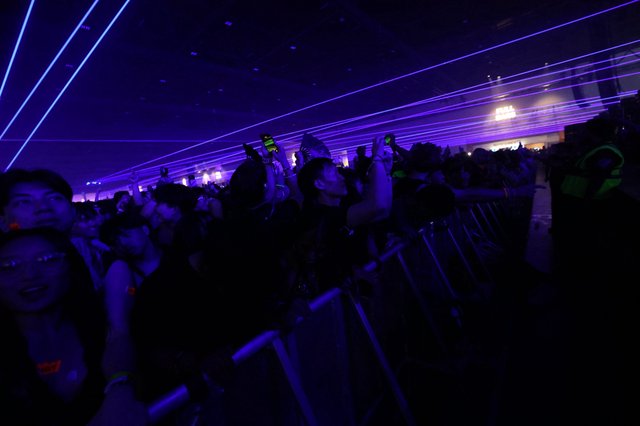Purple Laser Light Show Electrifies Wobbleland 2026 Crowd