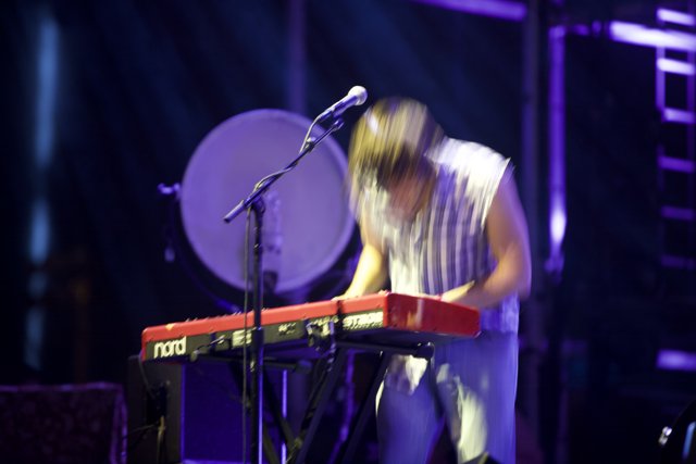 Blurry Keyboard Performance at Coachella