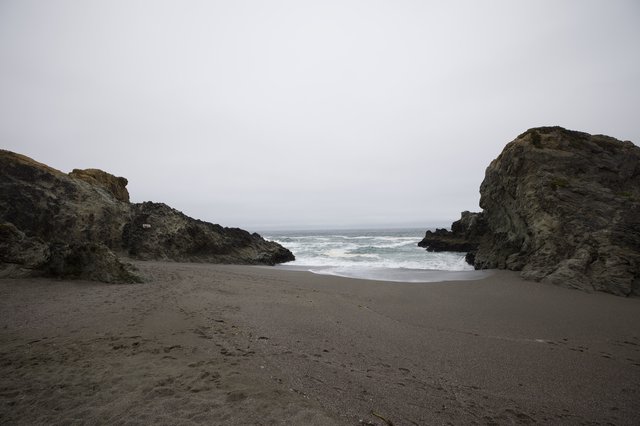 Rocky Cove Gateway to the Pacific Ocean