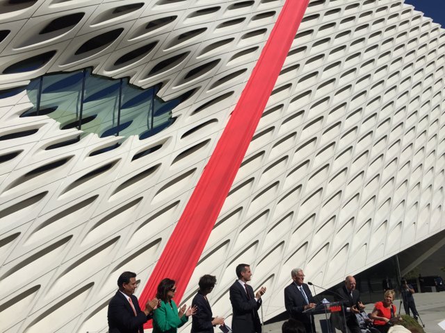 Ribbon Cutting Ceremony at The Broad Office Building