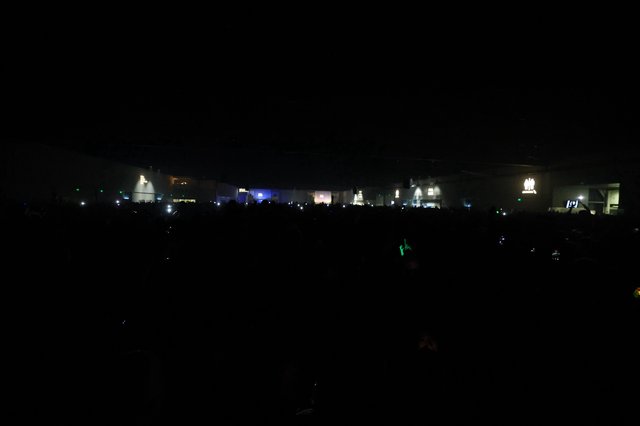 Vast Dark Crowd at Wobbleland Festival Night