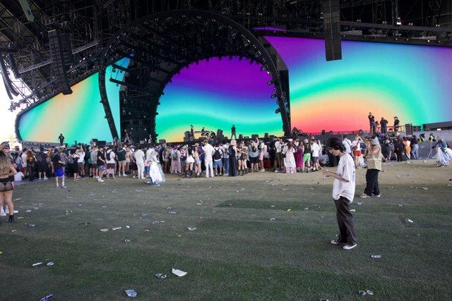 Vibrant Finale: Coachella 2024, Weekend 2