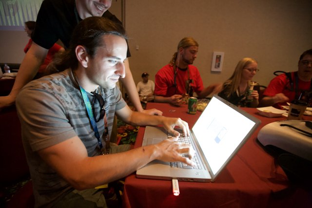 Laptop Productivity at Defcon Conference