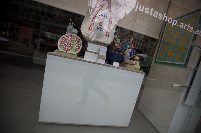 Modern Art Shop Reception Display Window