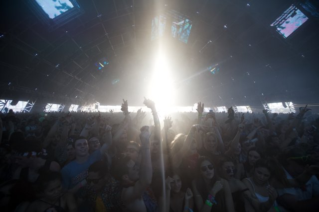 Hands Up for the Music at Coachella 2016