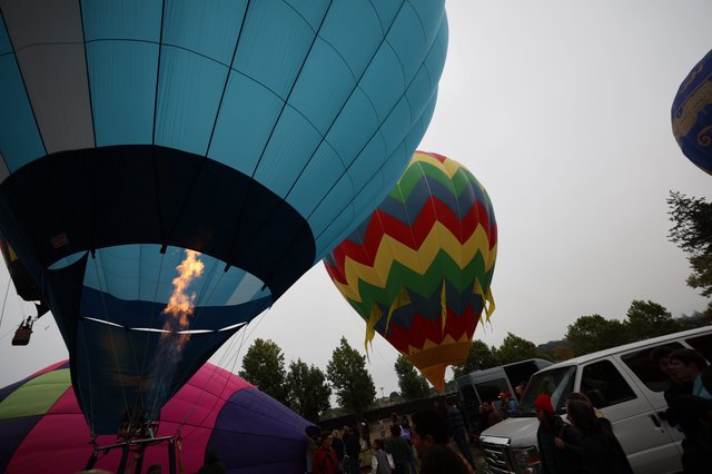 Flames Ignite at Sonoma Hot Air Balloon Classic