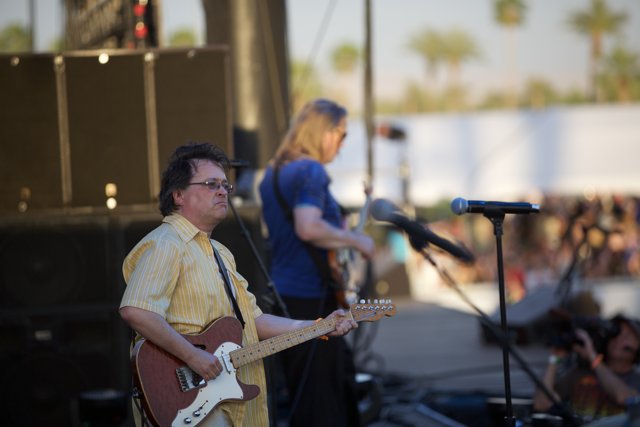 Coachella Concert Rocks On with Guitarist's Electrifying Performance