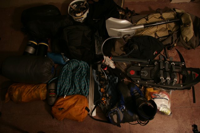 Messy Gear on the Floor