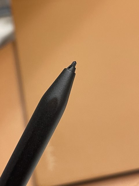 Sleek and Glossy Pen Tip