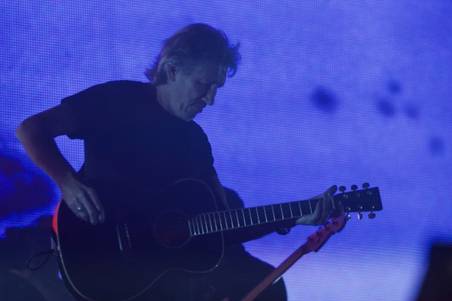 Roger Waters Rocks Coachella with Acoustic Guitar