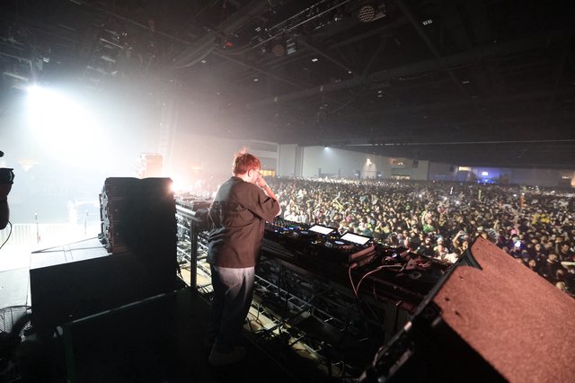 DJ Commands Massive Crowd at Wobbleland Festival 2026