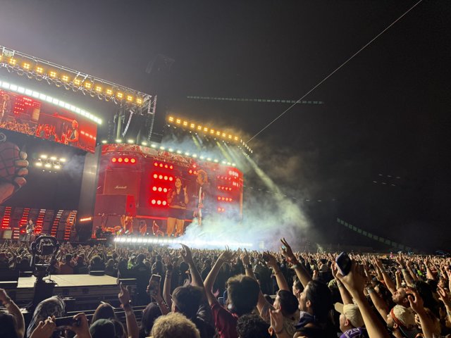 Electric Atmosphere in Indio