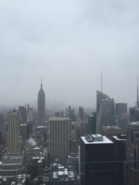 Winter Haze over the Metropolis