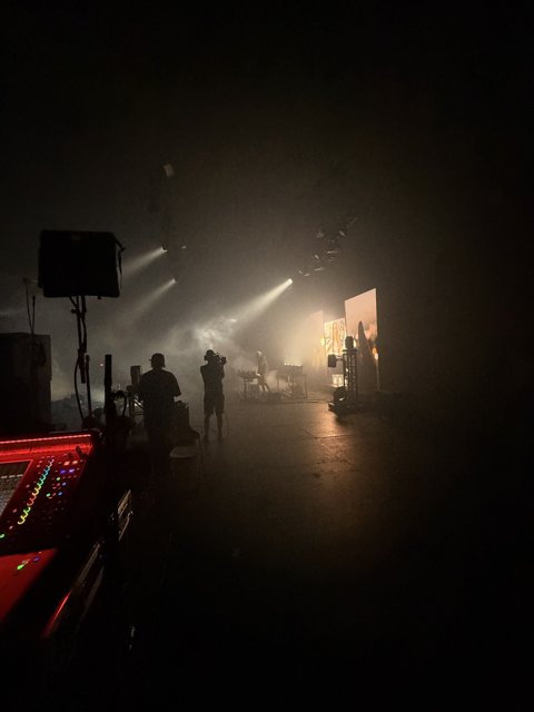 Illuminated Echoes