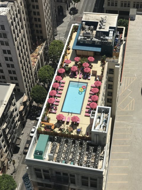 City Oasis: A Bird's Eye View of a Stunning Pool