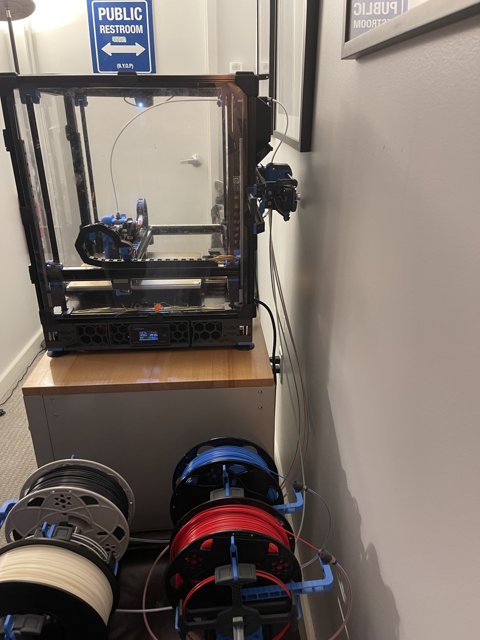 3D Printer in the Heart of Silicon Valley