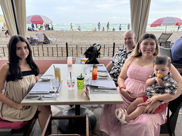 Seaside Brunch at Waikiki