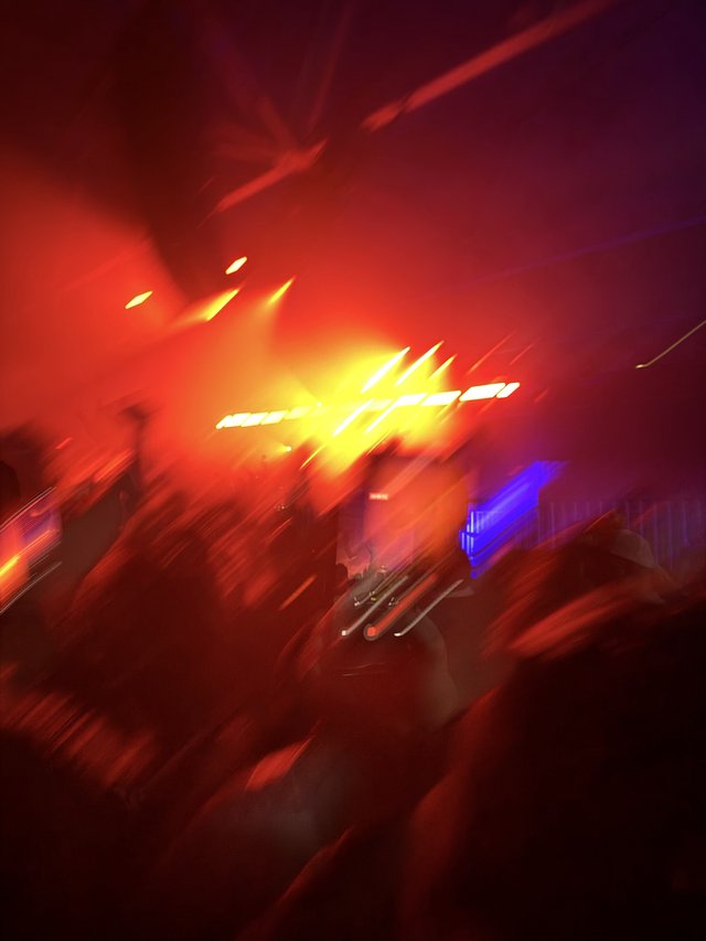 Electric Energy: Blurred Motion at Electronic Music Concert